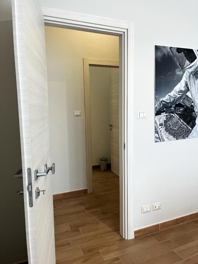Bee Happy - Bed And Breakfast Zafferana Etnea Esterno foto
